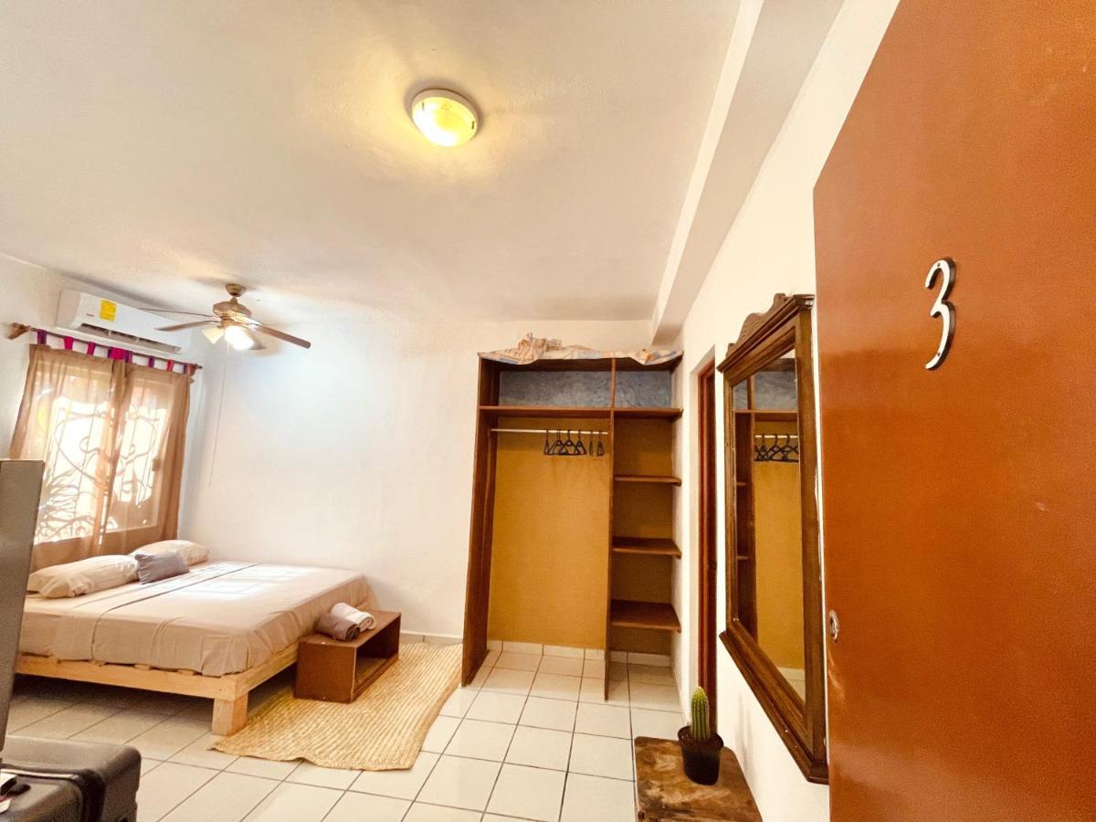 Anana Coliving 호텔 신데 델 카르멘 외부 사진